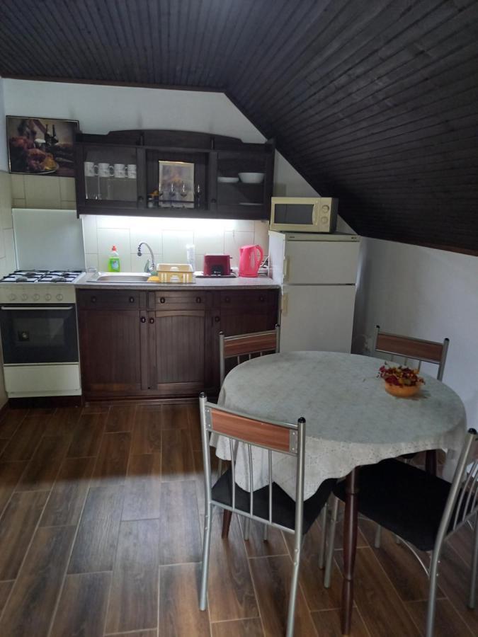 Fűzfa Apartmanház Tamási Habitación foto